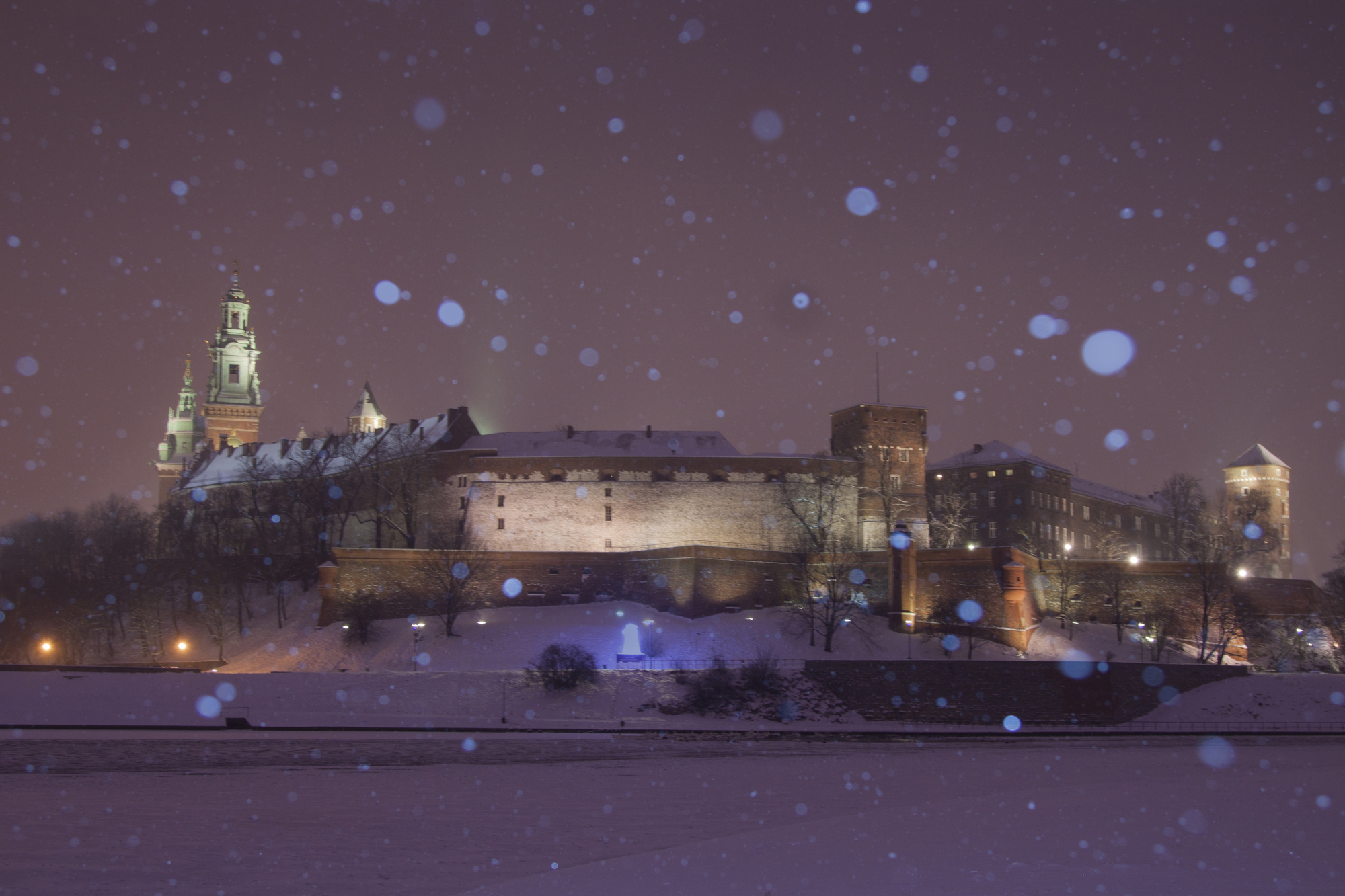 krakow-snow-weather-december-christmas